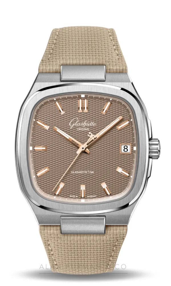Glashütte 70s (Ref. 1-36-11-03-02-66)
