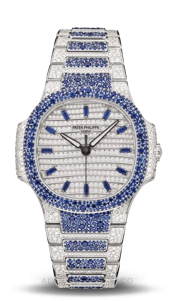 Patek Philippe Nautilus (Ref. 7118/1451G-001)