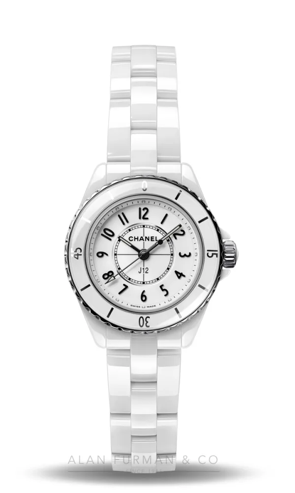 Chanel J12 28mm (Ref. H10132)